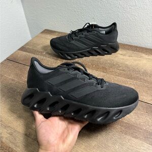 SAMPLE Adidas Switch FWD 'Black Carbon' ID1779 Men's Shoes New Size 11 New‎